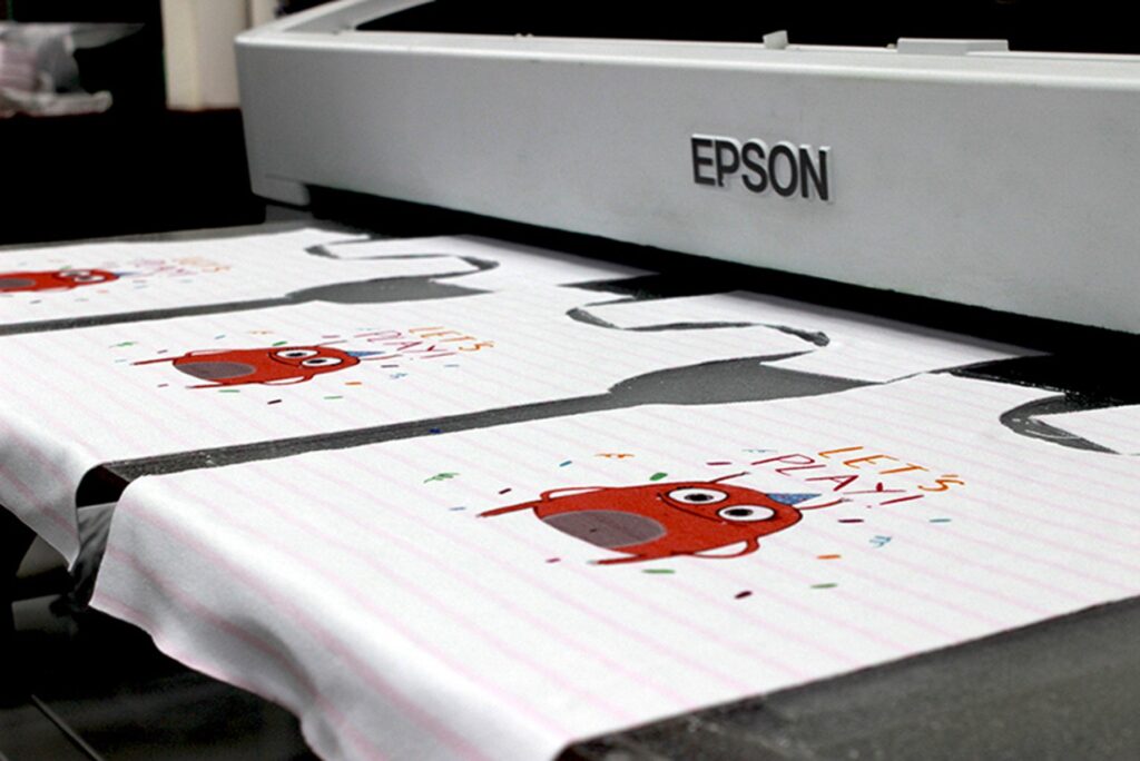 Методы, используемые для печати рисунков на одежде